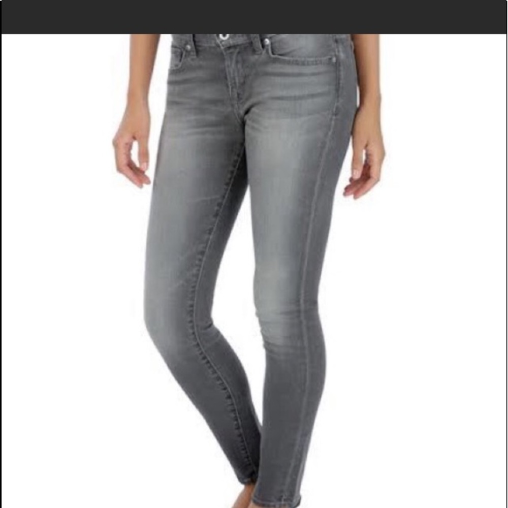 Lucky Brand Charlie Jeans‎